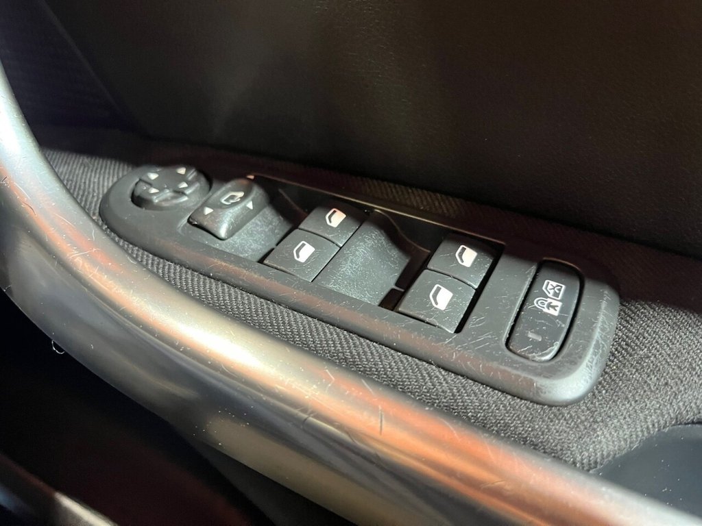 Used Peugeot 308 2013 for sale - 77571677: Photo 37