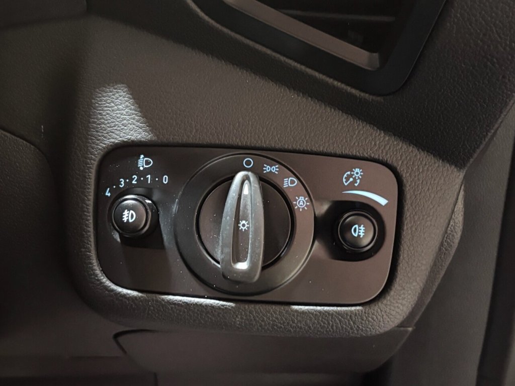 Used Ford Kuga 2017 for sale - 75937013: Photo 35