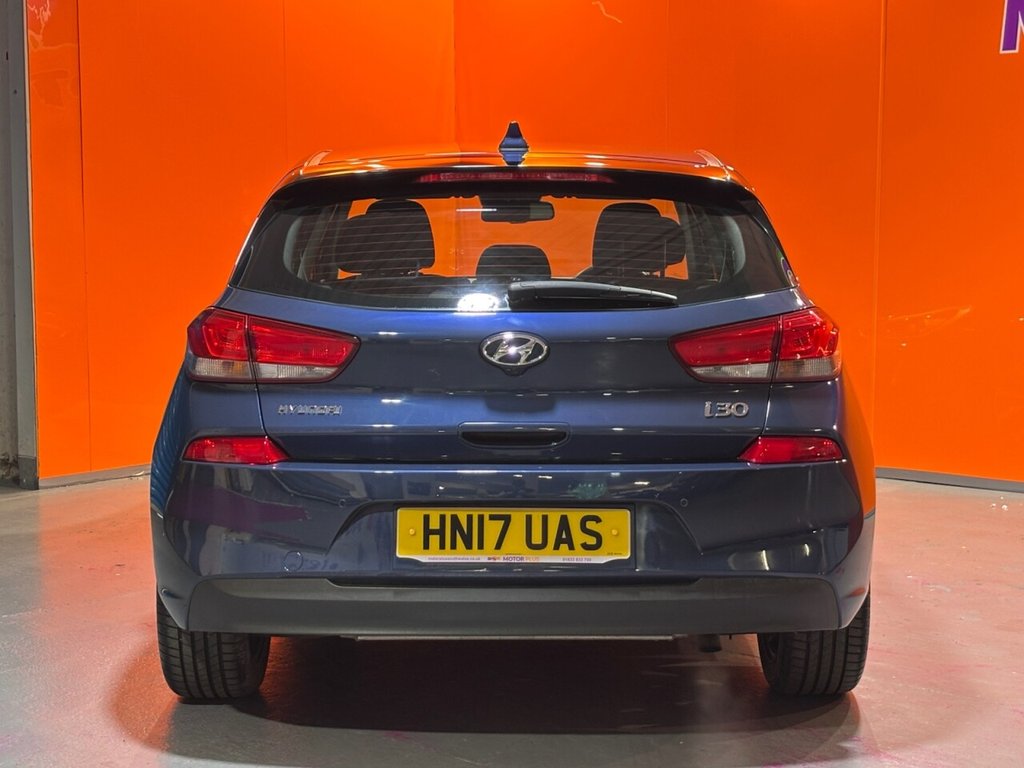 Used Hyundai i30 2017 for sale - 76604364: Photo 6