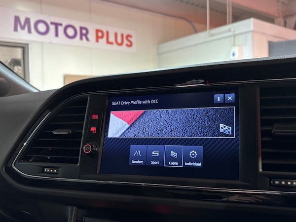 Used SEAT Leon 2019 for sale - 76173327: Photo 32