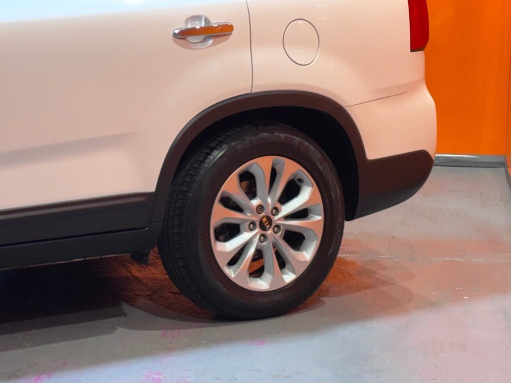 Used Kia Sorento 2014 for sale - 76768745: Photo 12