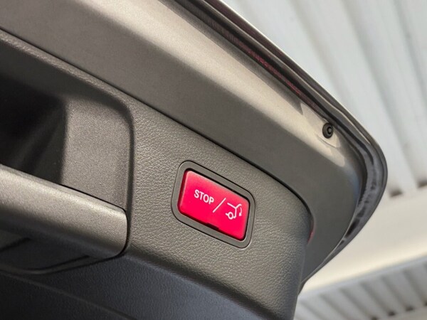 Used Mercedes-Benz GLA 2017 for sale - 75300824: Photo 24