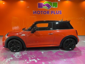 Used MINI Hatch 2019 for sale - 78868204: Photo