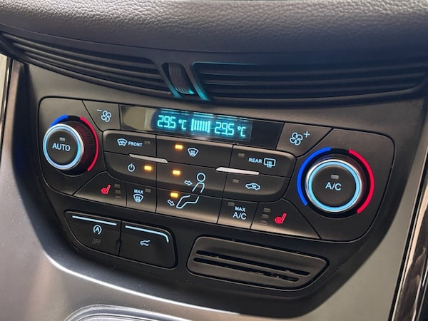 Used Ford Kuga 2018 for sale - 74461404: Photo 42
