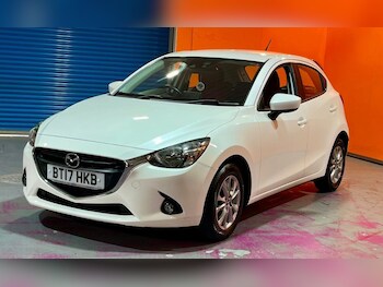 Used Mazda Mazda2 2017 for sale - 77199747: Photo