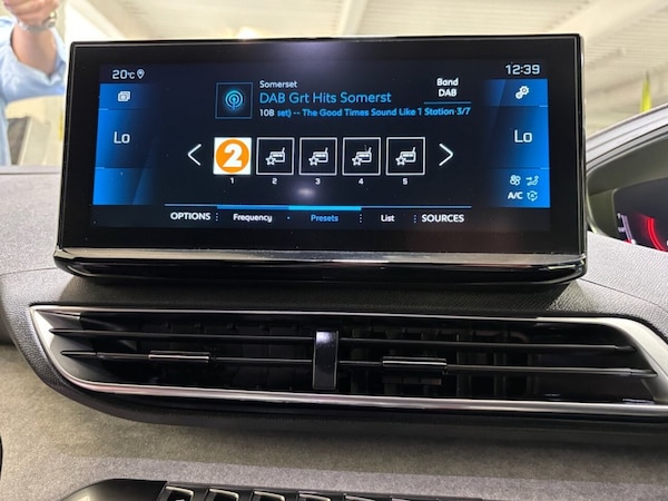 Used Peugeot 5008 2022 for sale - 74404719: Photo 30