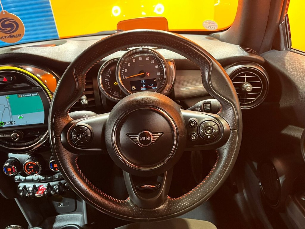 Used MINI Convertible 2019 for sale - 77319512: Photo 25