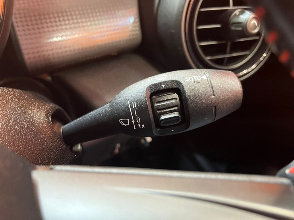 Used MINI Convertible 2019 for sale - 77319512: Photo 31