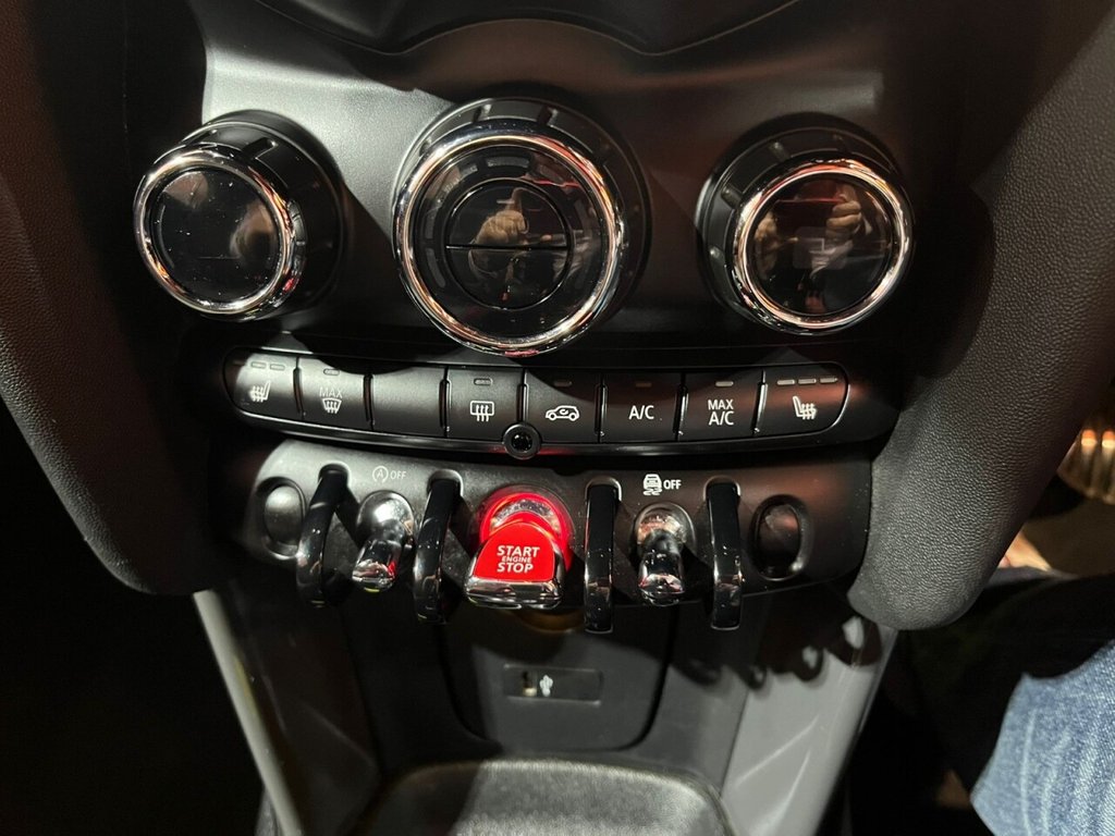 Used MINI Convertible 2019 for sale - 77319512: Photo 35