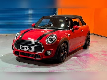 Used MINI Convertible 2019 for sale - 77319512: Photo
