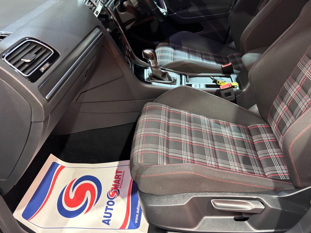 Used Volkswagen Golf 2019 for sale - 76356678: Photo 15