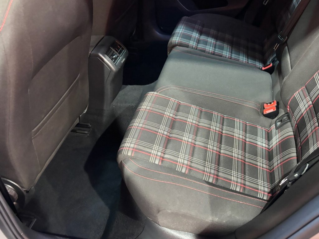 Used Volkswagen Golf 2019 for sale - 76356678: Photo 18