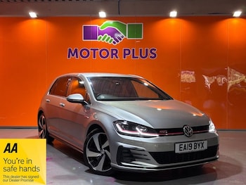 Volkswagen - Golf