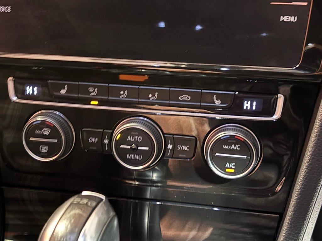 Used Volkswagen Golf 2019 for sale - 76356678: Photo 27