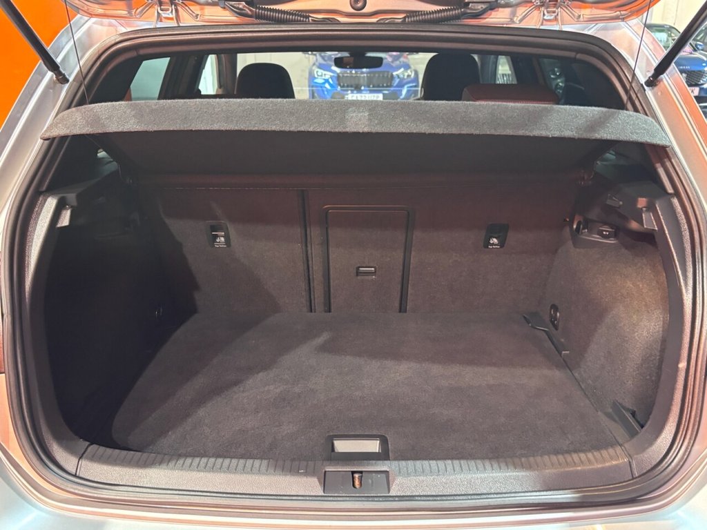 Used Volkswagen Golf 2019 for sale - 76356678: Photo 35