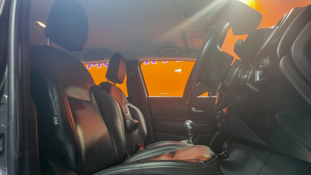 Used Jeep Renegade 2020 for sale - 78200181: Photo 14