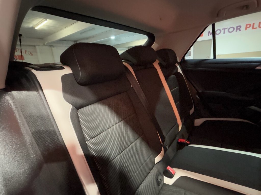 Used Volkswagen T-Roc 2018 for sale - 76279351: Photo 15