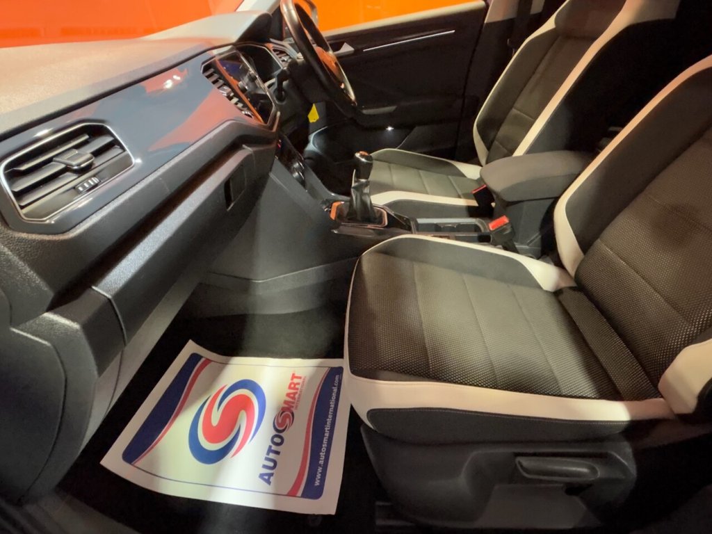 Used Volkswagen T-Roc 2018 for sale - 76279351: Photo 16