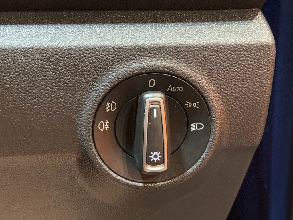 Used Volkswagen T-Roc 2018 for sale - 76279351: Photo 26