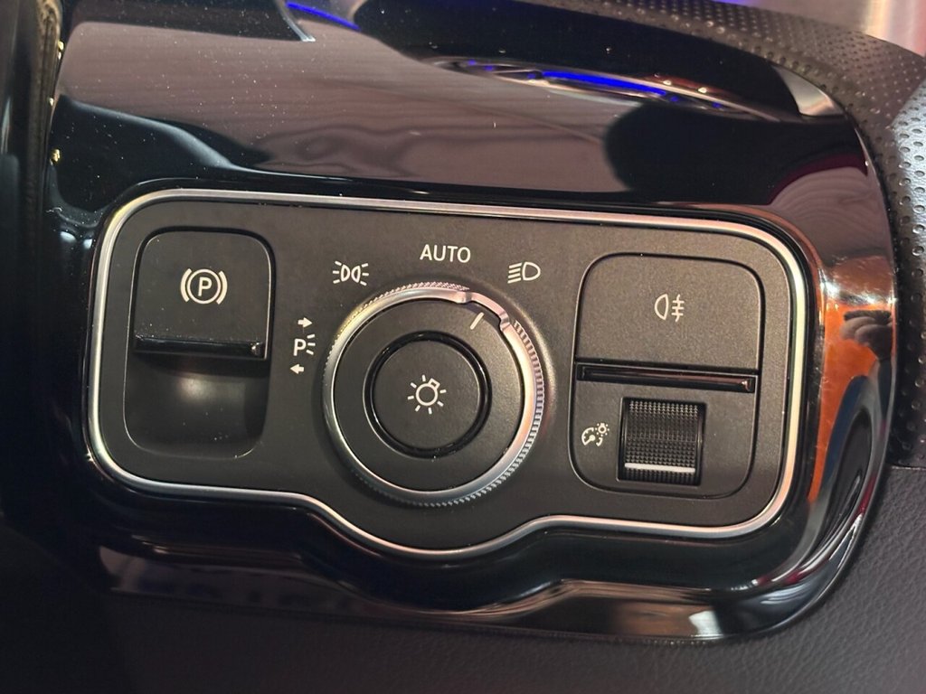 Used Mercedes-Benz A-Class 2019 for sale - 78110509: Photo 39