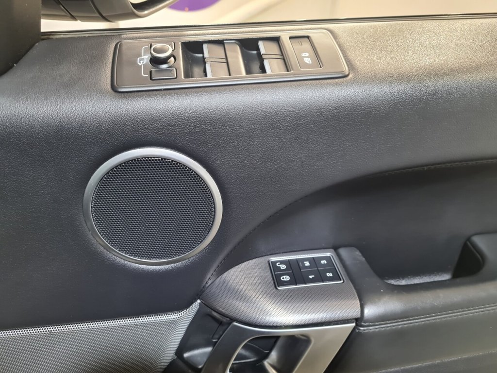 Used Land Rover Range Rover Sport 2018 for sale - 77764885: Photo 24