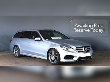 Used Mercedes-Benz E Class 2015 for sale - 79481838: Photo