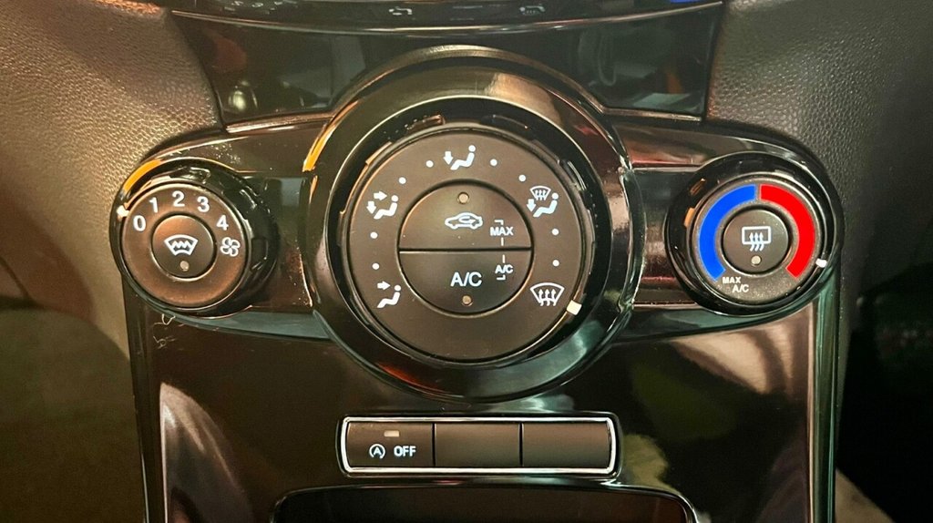 Used Ford Fiesta 2015 for sale - 77048700: Photo 11