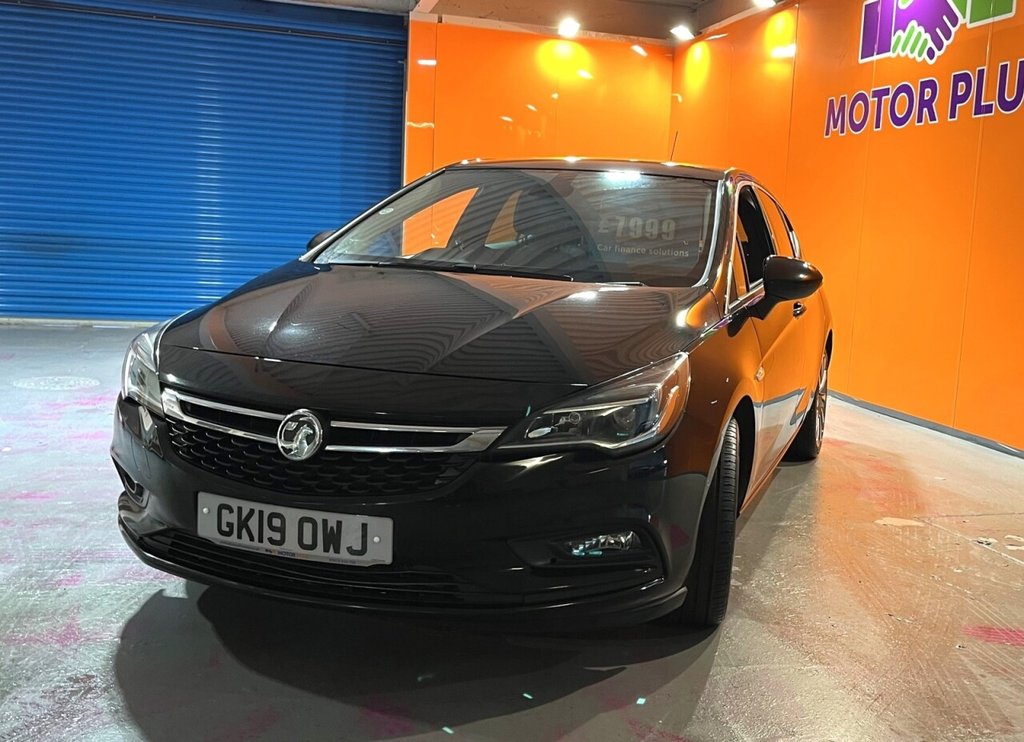 Used Vauxhall Astra 2019 for sale - 76973527: Photo 2