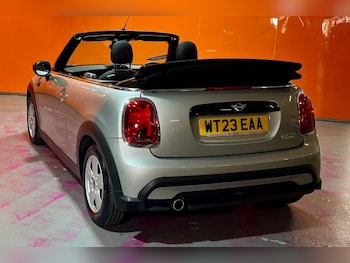 Used MINI Convertible 2023 for sale - 77521185: Photo