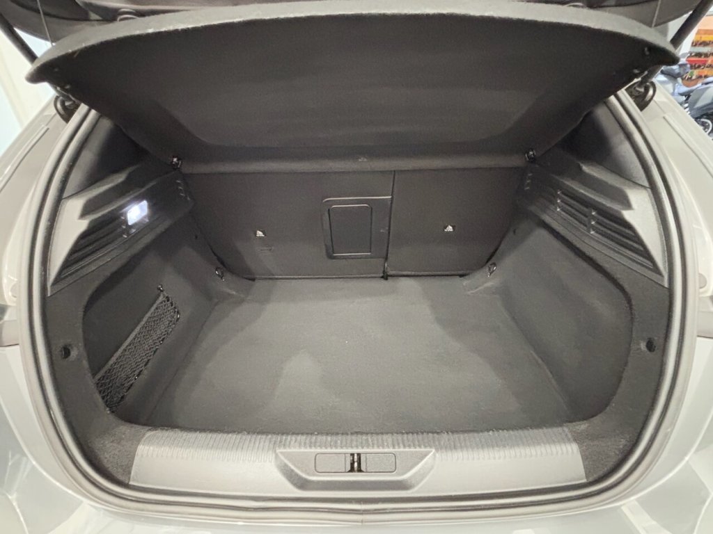 Used Peugeot 308 2023 for sale - 76245318: Photo 37