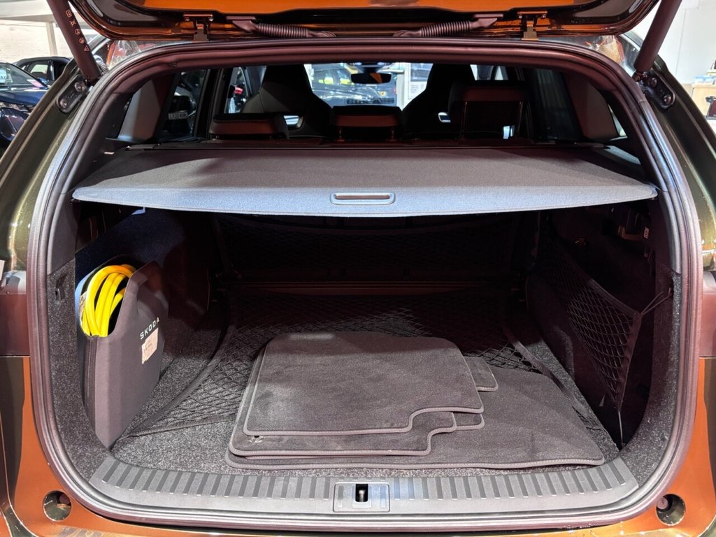 Used Skoda Enyaq 2025 for sale - 76590873: Photo 15