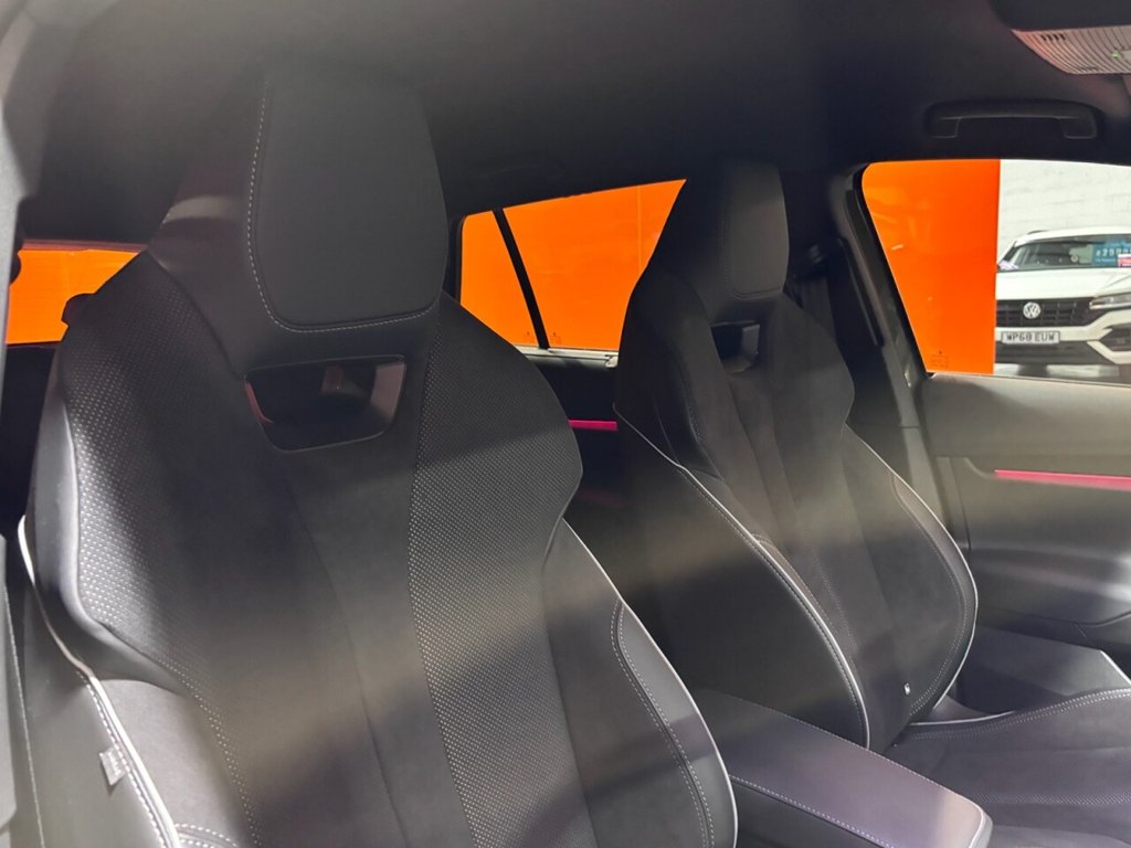 Used Skoda Enyaq 2025 for sale - 76590873: Photo 17