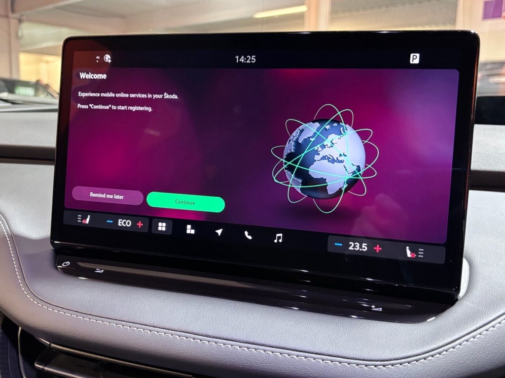 Used Skoda Enyaq 2025 for sale - 76590873: Photo 19