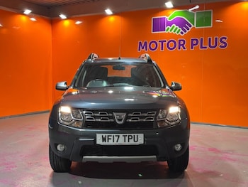 Used Dacia Duster 2017 for sale - 76642222: Photo