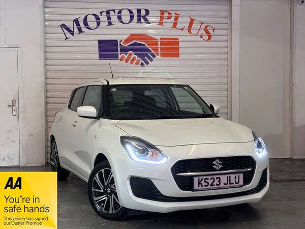 Used Suzuki Swift 2023 for sale - 75527785: Photo 1