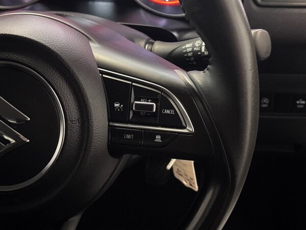 Used Suzuki Swift 2023 for sale - 75527785: Photo 28