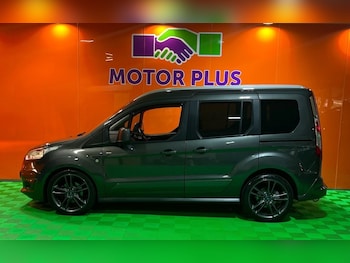 Used Ford Tourneo Connect 2018 for sale - 79300174: Photo