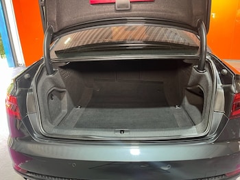 Used Audi A4 2017 for sale - 78263145: Photo