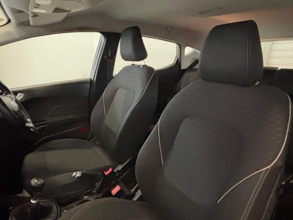 Used Ford Fiesta 2018 for sale - 75253404: Photo 18