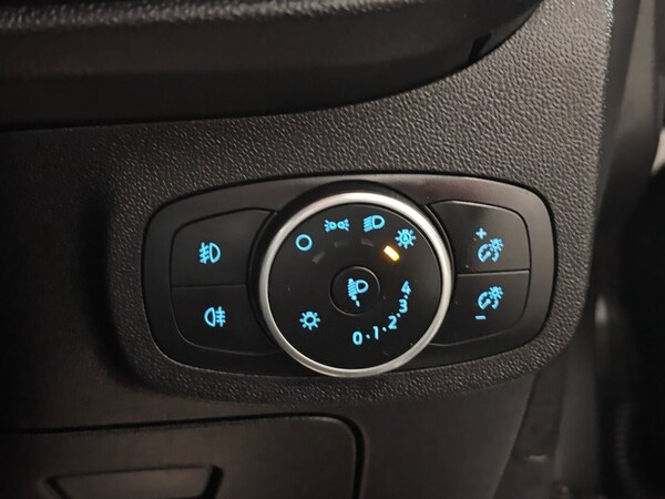 Used Ford Fiesta 2018 for sale - 75253404: Photo 35