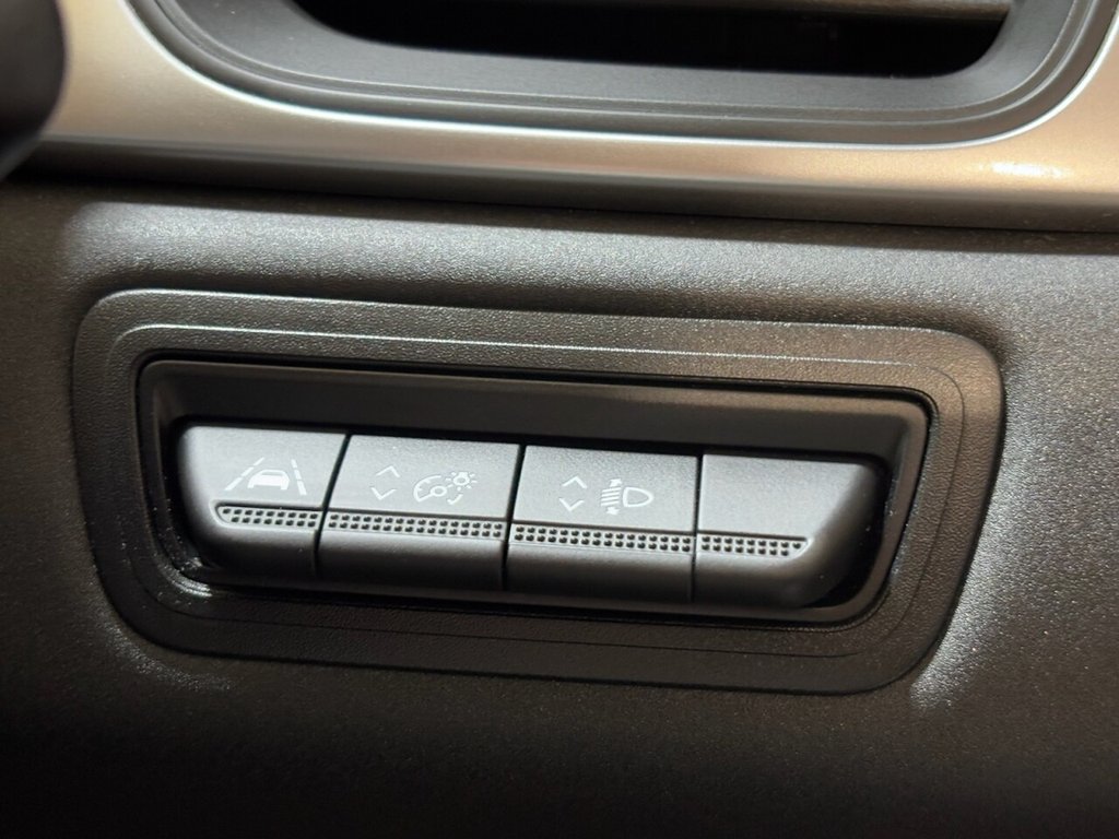 Used Renault Captur 2022 for sale - 77421986: Photo 36