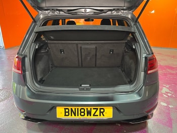 Used Volkswagen Golf 2018 for sale - 78358725: Photo