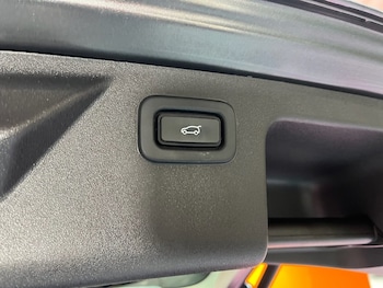 Used Land Rover Discovery Sport 2019 for sale - 78212994: Photo