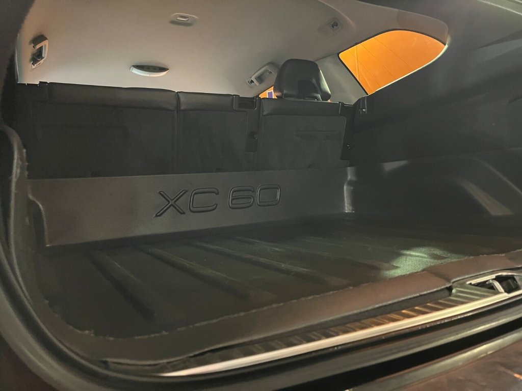 Used Volvo XC60 2017 for sale - 77026918: Photo 12