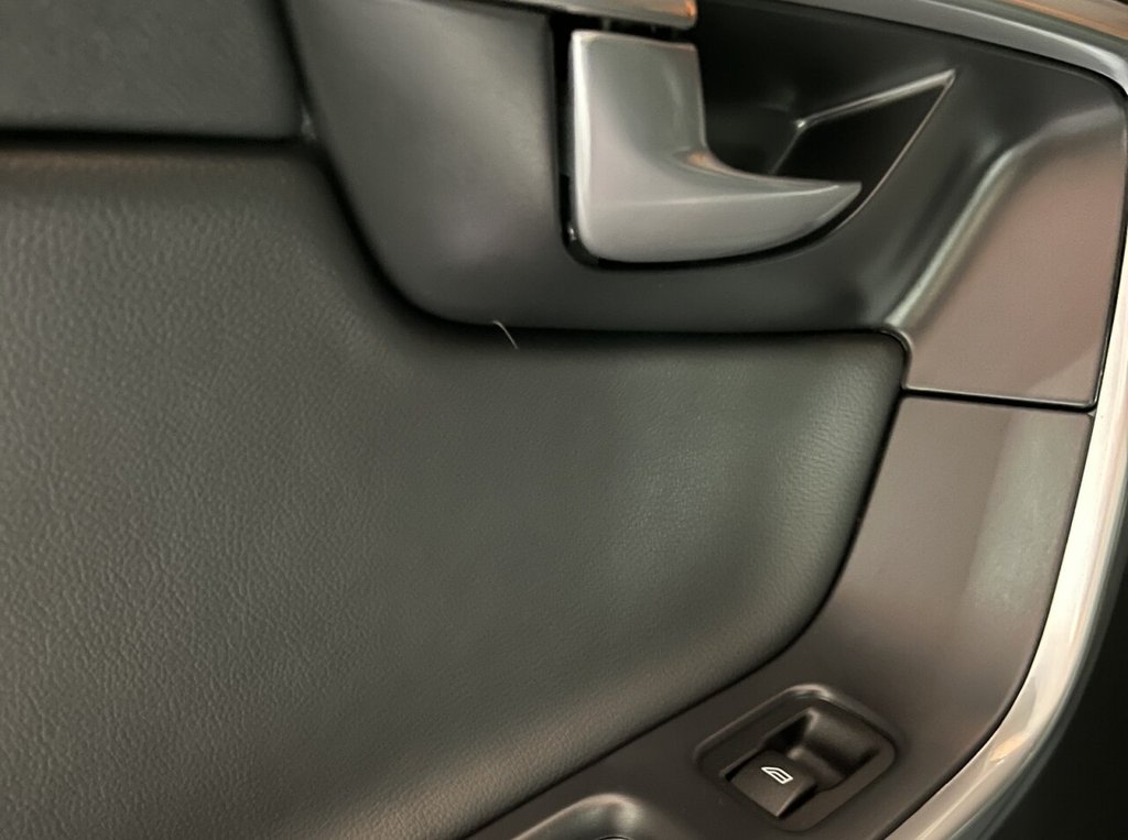 Used Volvo XC60 2017 for sale - 77026918: Photo 15