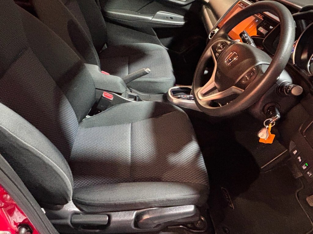 Used Honda Jazz 2019 for sale - 76546877: Photo 11