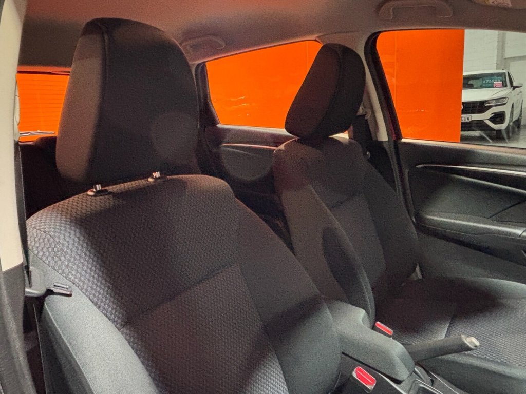 Used Honda Jazz 2019 for sale - 76546877: Photo 12