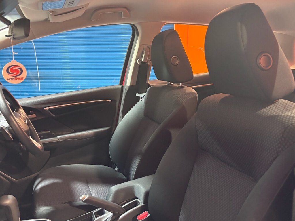 Used Honda Jazz 2019 for sale - 76546877: Photo 16