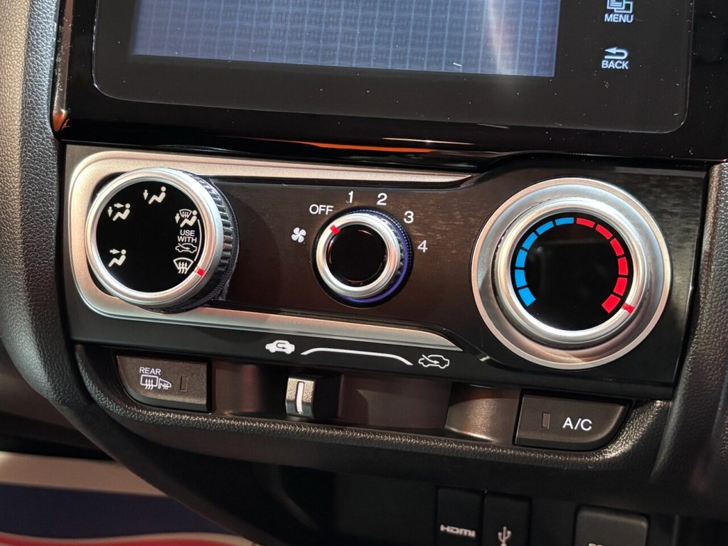 Used Honda Jazz 2019 for sale - 76546877: Photo 24