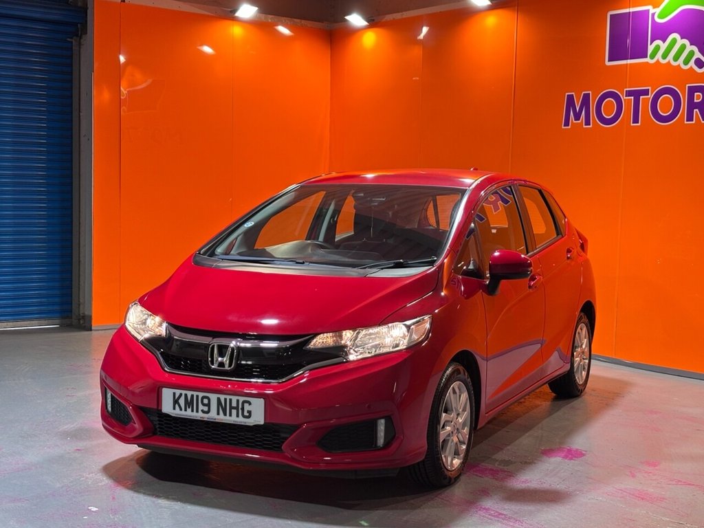 Used Honda Jazz 2019 for sale - 76546877: Photo 3